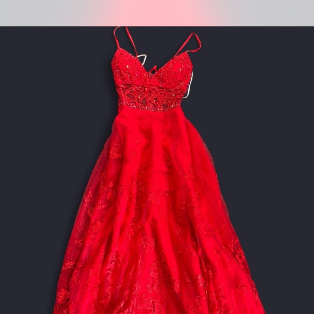 Ellie Wilde Vibrant Red Dress